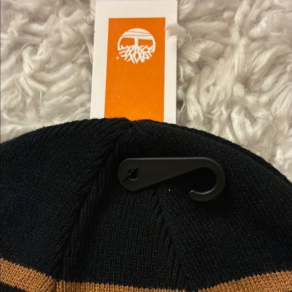 Timberland Black and Tan Beanie - Picture 3 of 3
